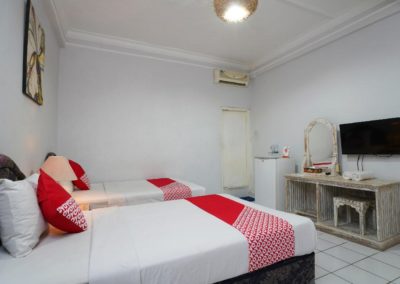 hotel nearby bali airport Sedana Inn standard twin bedroom